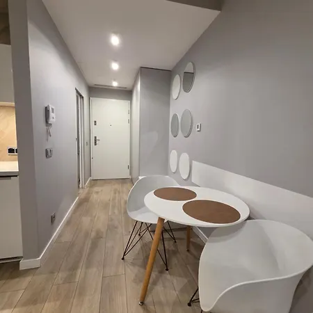Ovo Appartement *