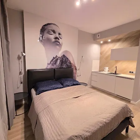 Ovo * Βρότσλαβ