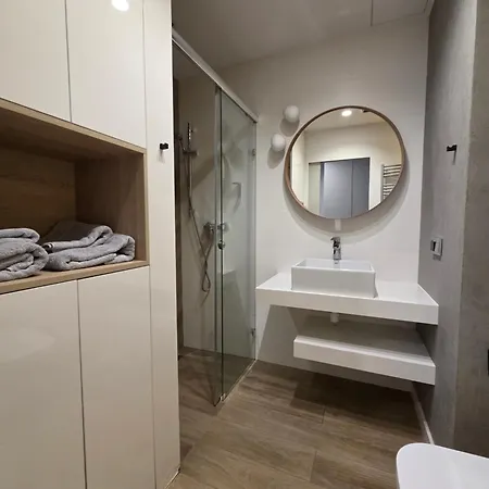 Ovo * Βρότσλαβ